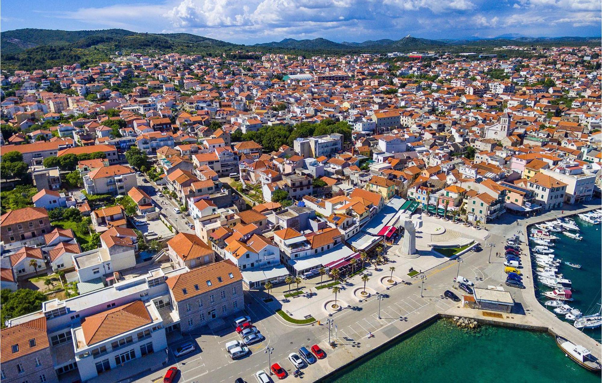 Gorgeous Apartment In Vodice With Kitchen Kültér fotó